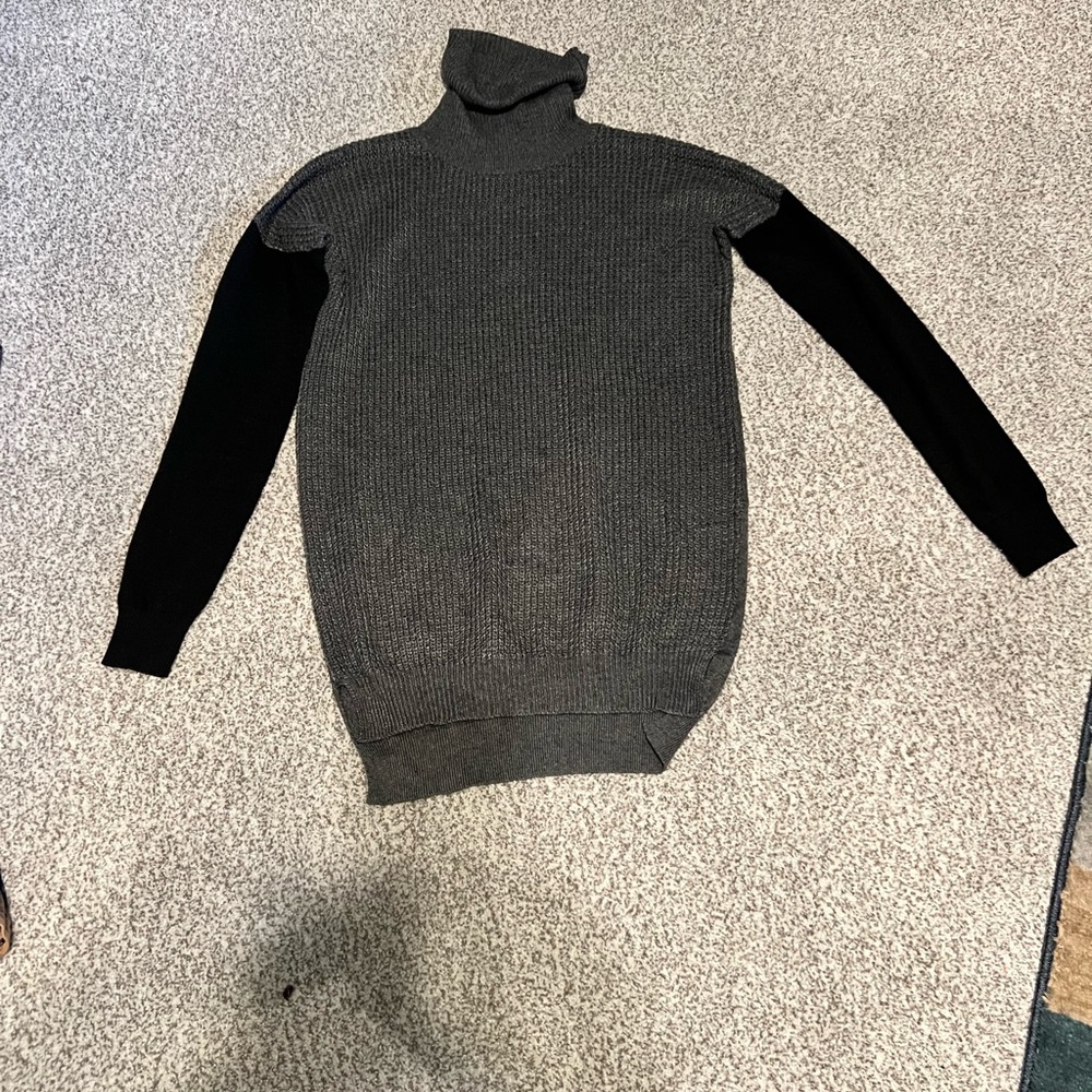 THML cowl neck sweater Size XS Two-tone gray and black